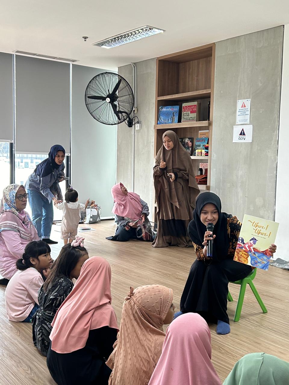 Read Aloud And Bookish Play